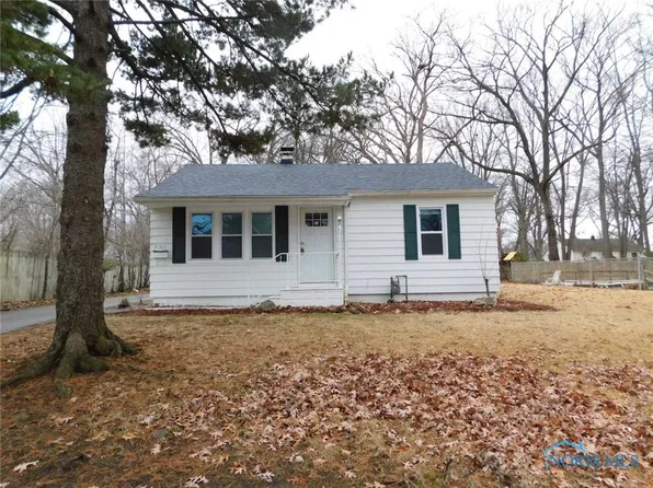 5303 Winona Dr, Toledo, OH 43613