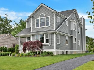 74 Avenue Of Two Rivers, Rumson, NJ 07760