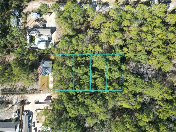 3-4 11th St S #3, Pt Washington, FL 32459