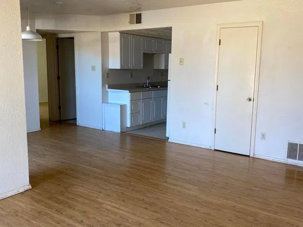 13 Homestead Dr #B-3, Moriarty, NM 87035