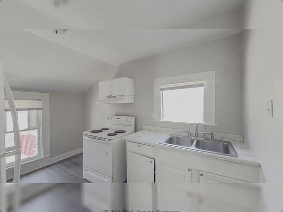 5th image of 111 Mable St APT 3