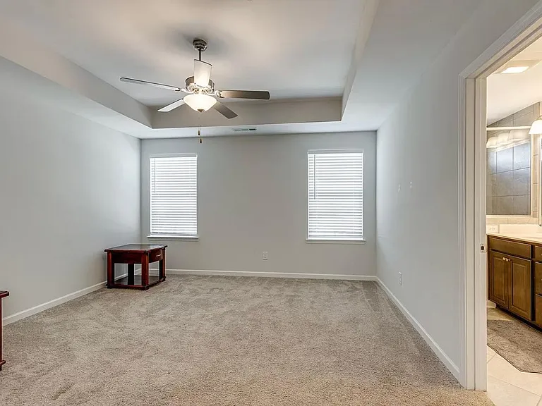 204 Kinsale Dr — Photo 15