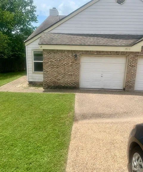 426 Sailmaster St #A — Photo 1