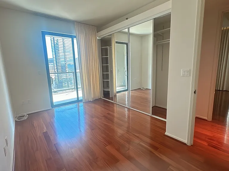1199 Bishop St #16B — Photo 37