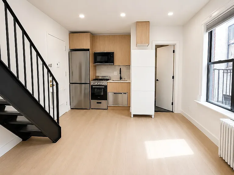 280 Mulberry St #6C — Photo 8