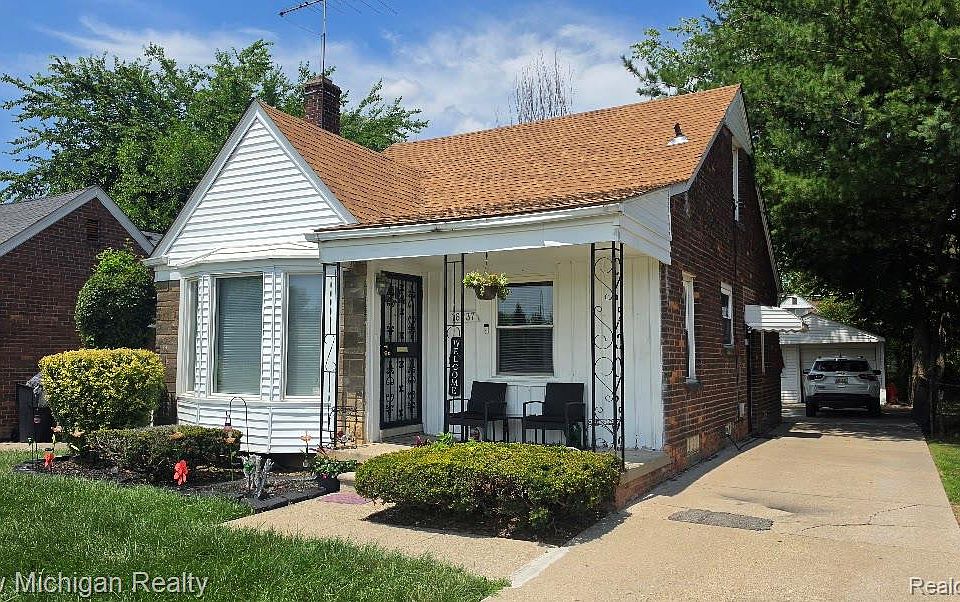 1st image of 16237 Edmore Dr
