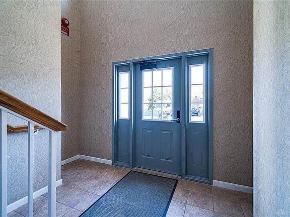 3rd image of 3049 Westminster Dr APT 205