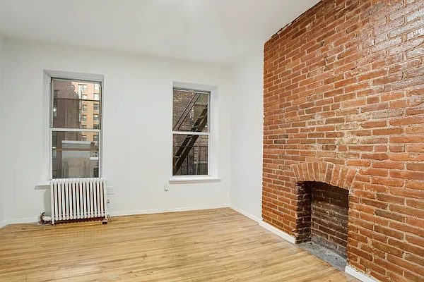 Rented by Creed Realty Group | media 1