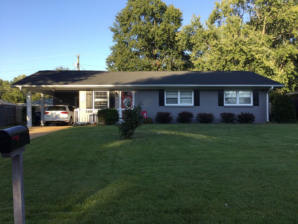 1st image of 2122 Windover Dr NE
