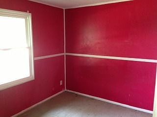 3rd image of 162 Mapletree Ln