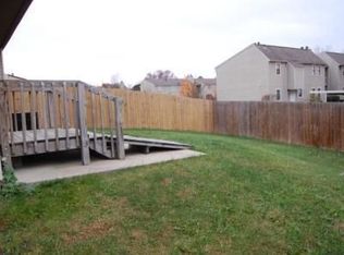 2091-2093 Lynbridge Dr, Reynoldsburg, OH 43068