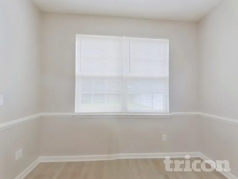 9043 Sanders Creek Ct — Photo 4