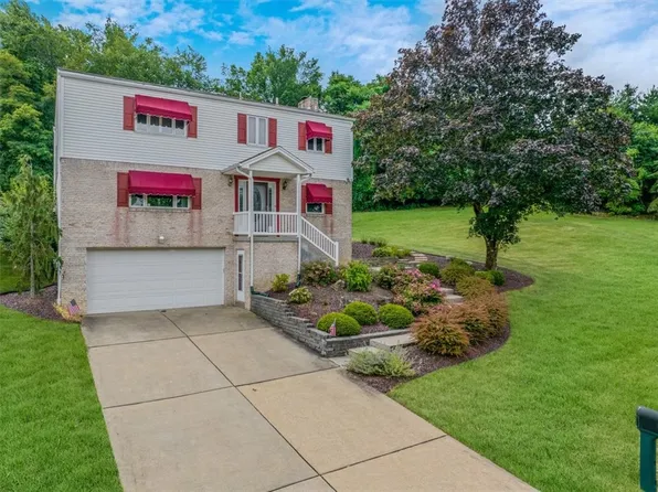 104 Andrew Dr, Clairton, PA 15025