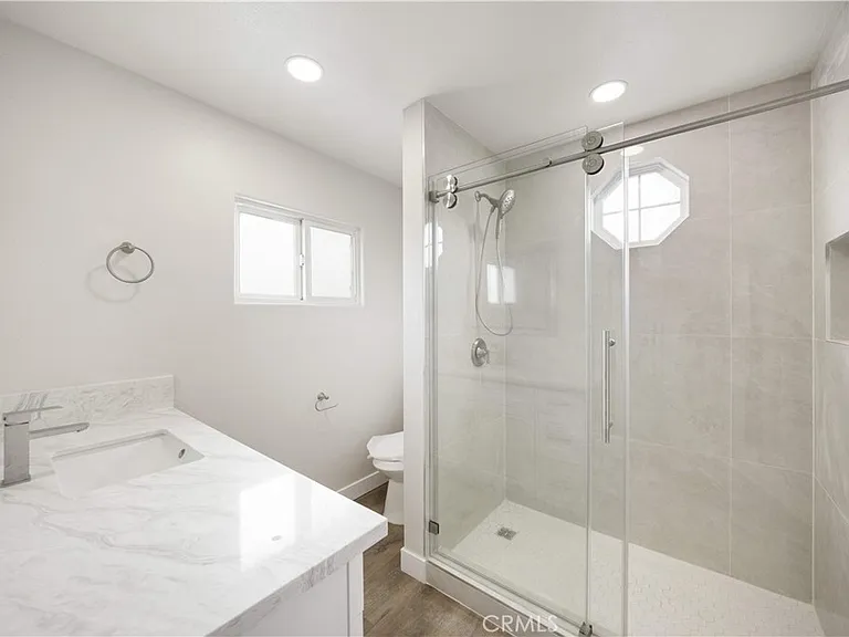 350 E Juanita Ave — Photo 20