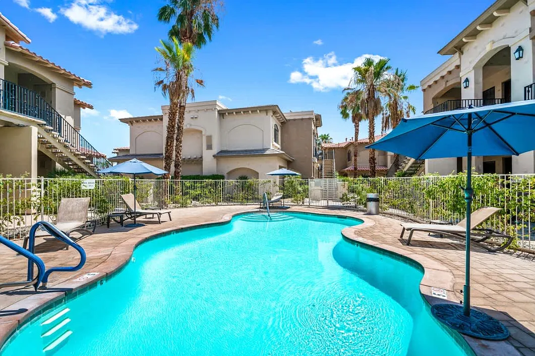 1 bed, 682 sqft, $2,700 — Photo 3