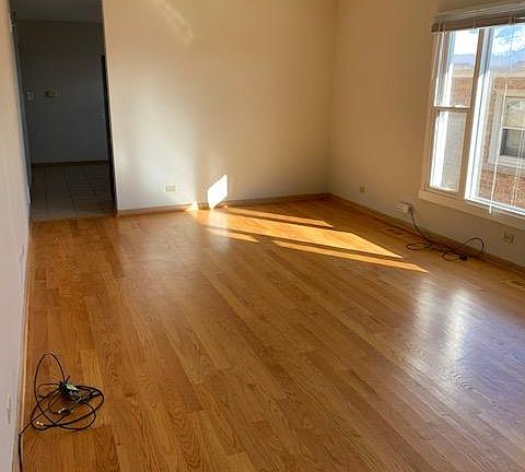 4th image of 5764 W Gunnison St #2E