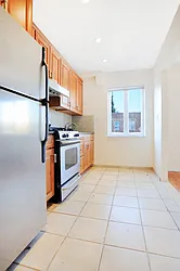 Rented by Kelly NYC LLC