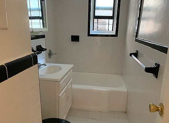 2nd image of 27 Crooke Ave APT 2G