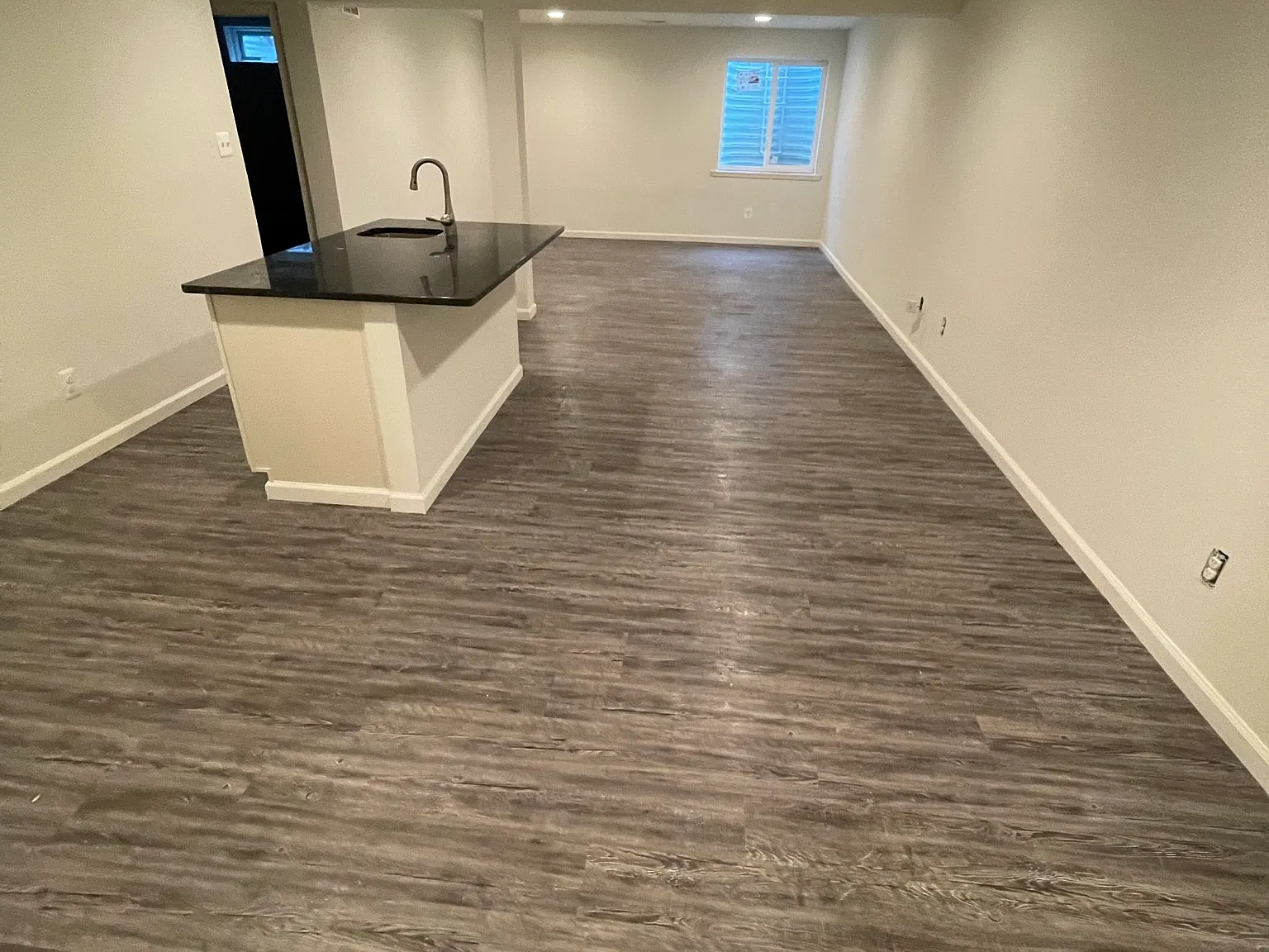 1 bed, 600 sqft, $1,050 — Photo 4