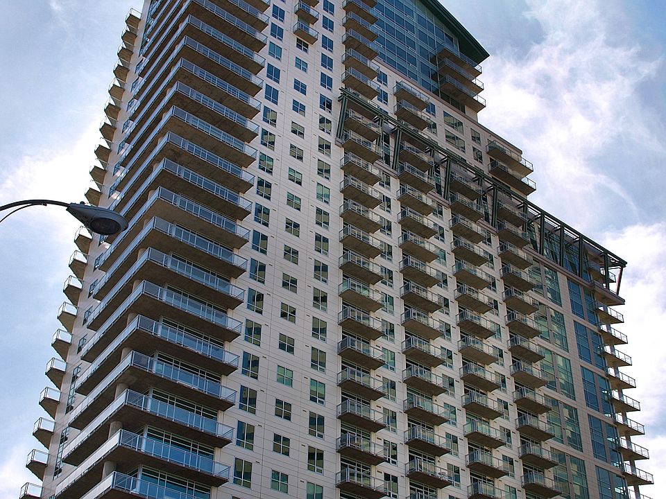 1st image of 2001 N Lincoln St Unit 2723