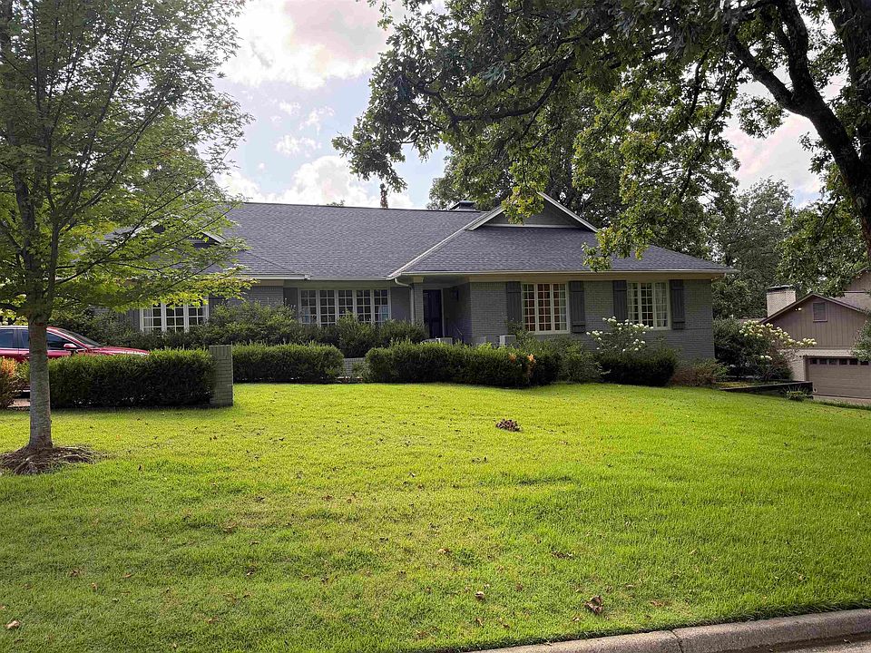 1st image of 8 Longlea Dr