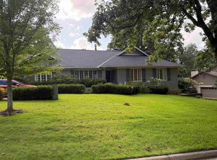 8 Longlea Dr, Little Rock, AR 72212