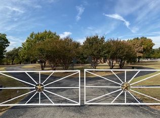 1092 E Jeter Rd, Bartonville, TX 76226