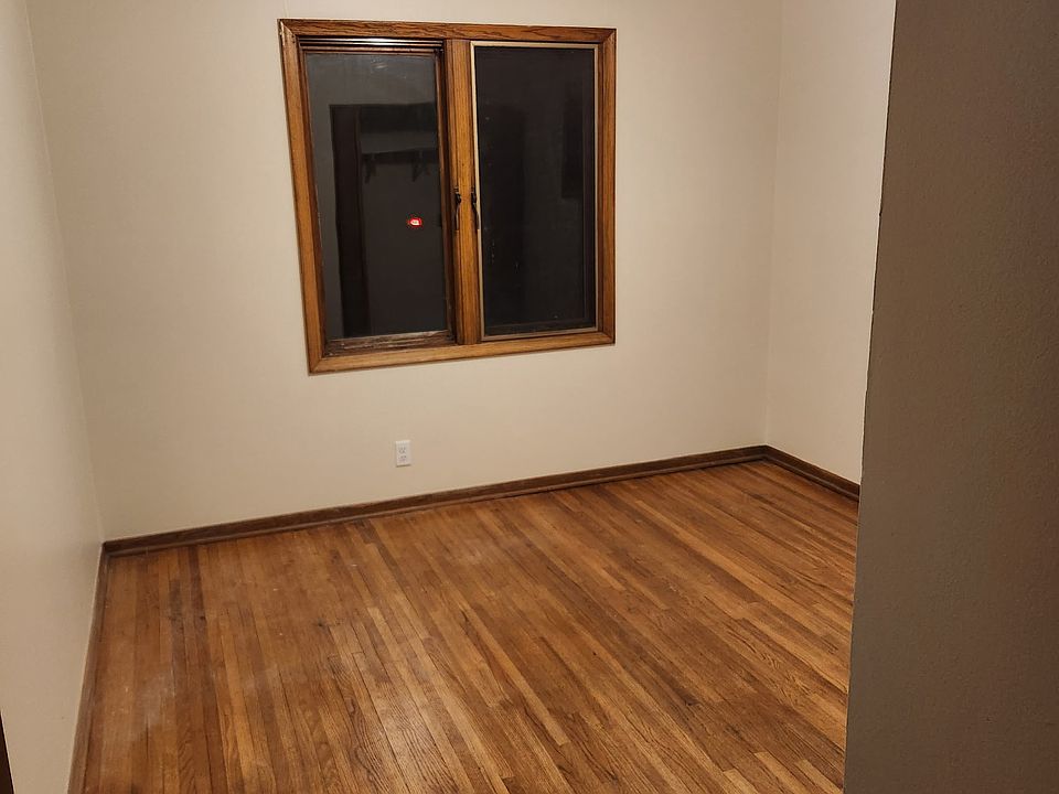 1st image of 1635 85th Ave NE #1