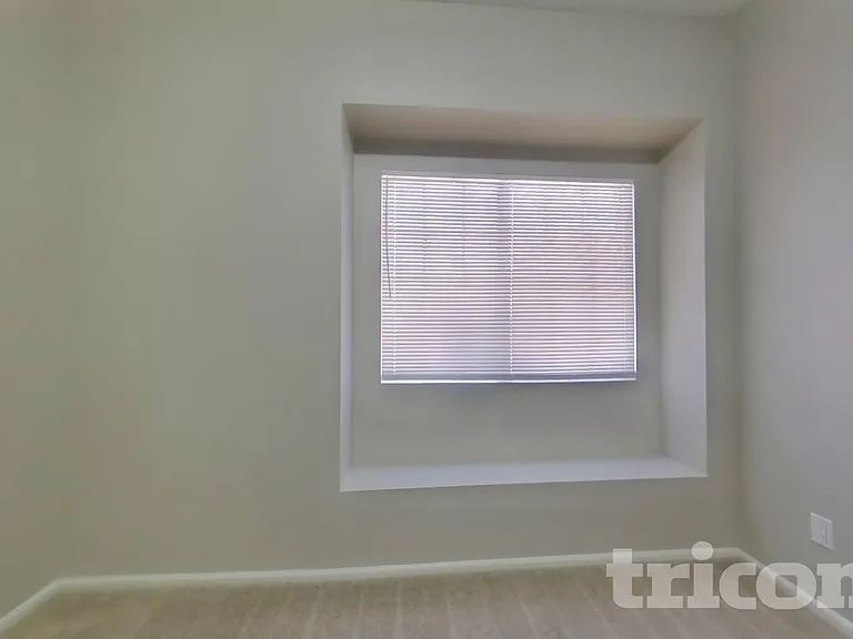 5214 E Fountain St — Photo 11