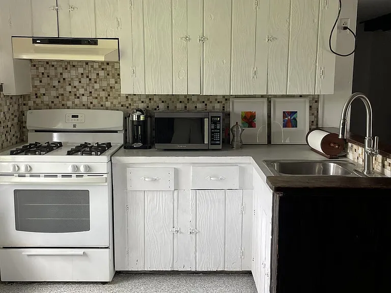 253 E Dark Hollow Rd #1 — Photo 12