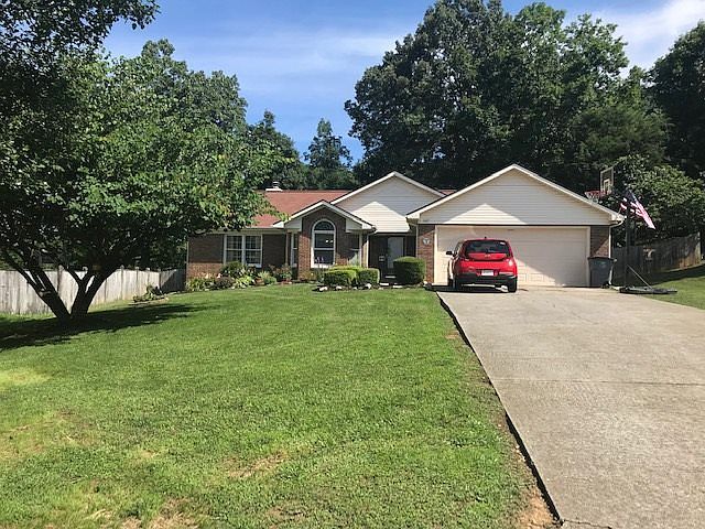 1st image of 907 Foxglove Ln