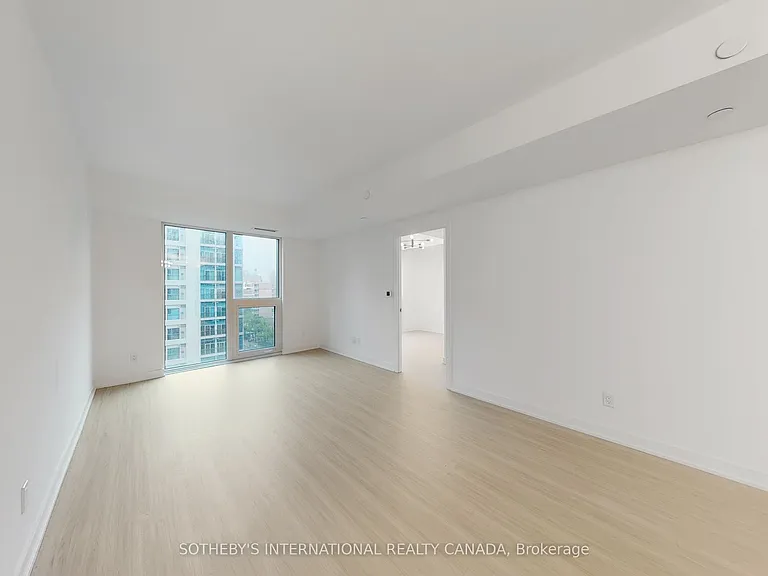 8 Wellesley St W #707 — Photo 12