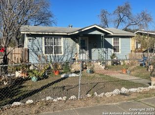 1711 Leal St, San Antonio, TX 78207