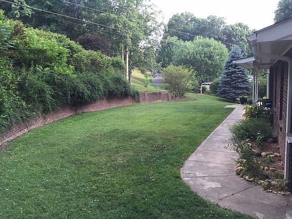 5th image of 125 Forest Park Dr