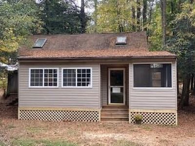 428 Looking Glass Trl, Bracey, VA, 23919
