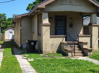 2753 Acacia St, New Orleans, LA 70122