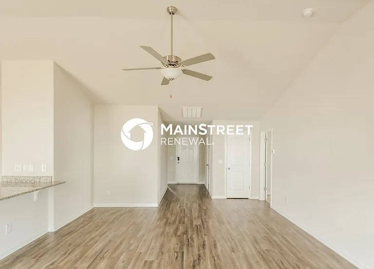 409 Brisk Dr — Photo 3