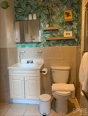 Rented by Spire Group | media 18