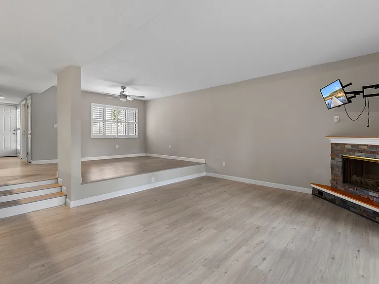 485 Westlake Blvd #70 — Photo 6