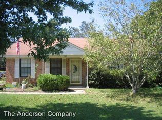 109 Cheyenne St, Leesburg, GA 31763