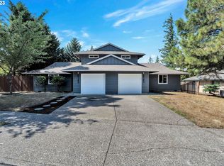 3141 SE Stott Cir, Troutdale, OR 97060