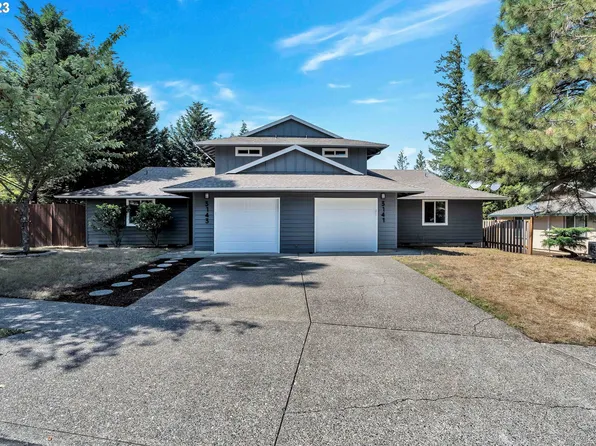 3141 SE Stott Cir, Troutdale, OR 97060