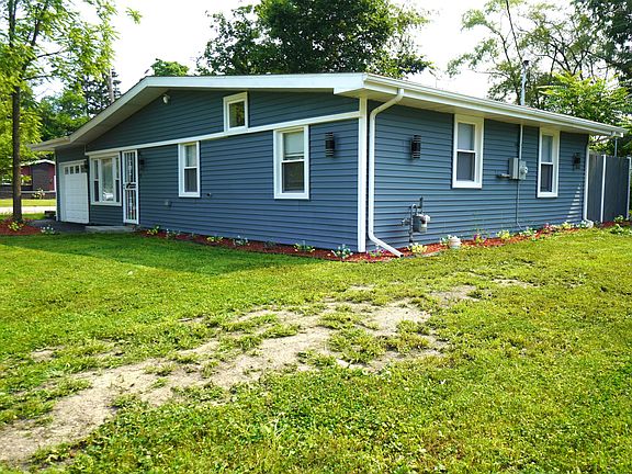 3rd image of 4701 Carolina St