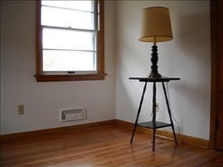 4th image of 435 Snyder Ave