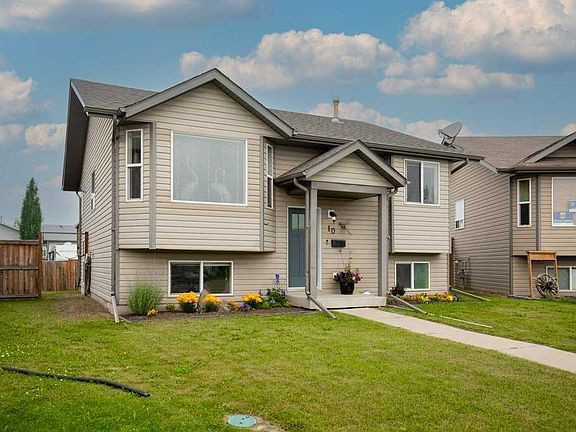 2nd image of 10 E Hansen Close