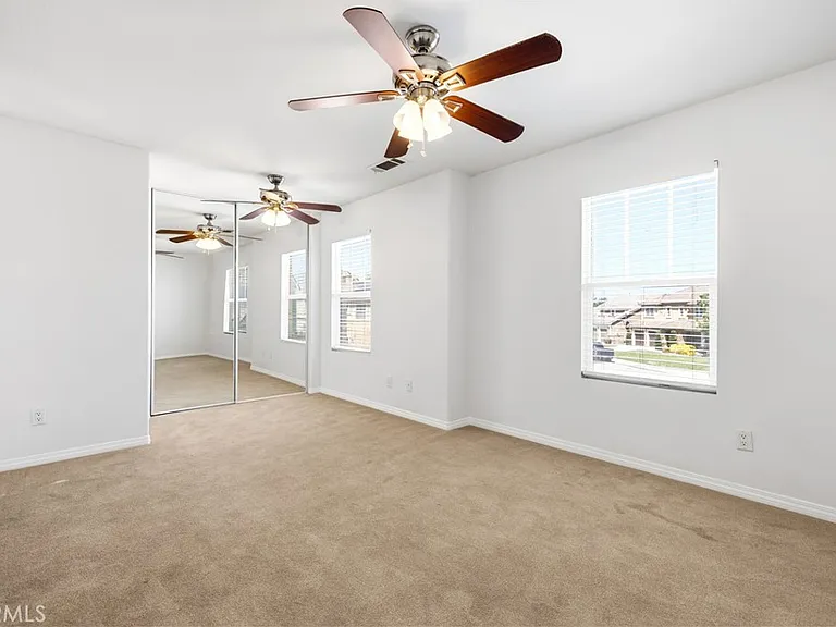 43023 Artesia Ct — Photo 13