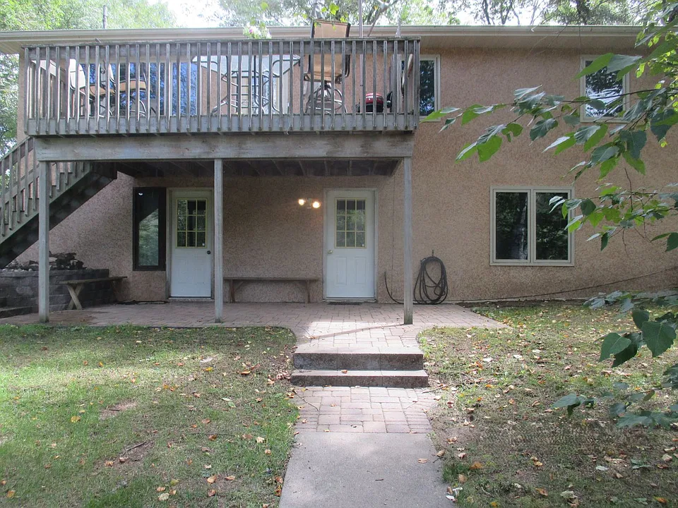 16338 Birchwood Ln
