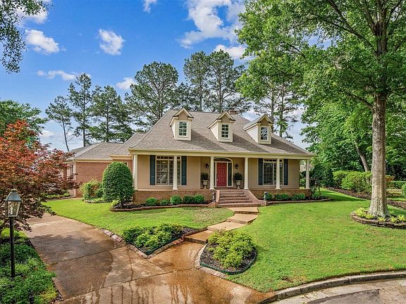 2nd image of 2694 Burton Briar Cir
