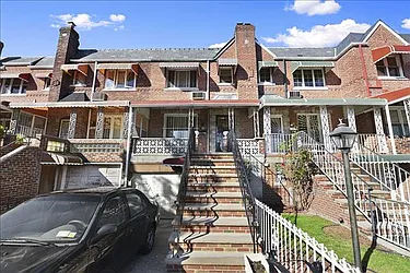 Sold by Citi Habitats