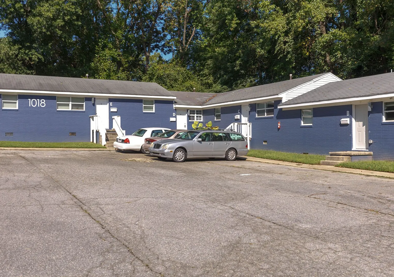 1018 Dillard St. — Photo 1